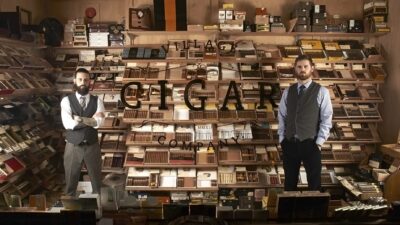 Village Cigar Company (Oakville, ON, Canada)
