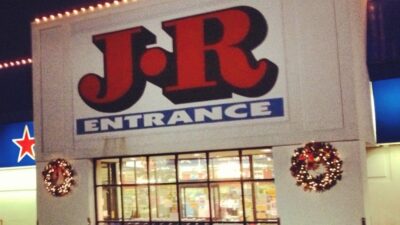 JR Cigar (Selma, NC)