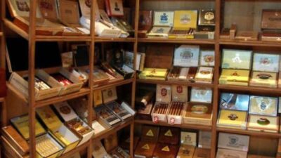 B & B Tobacconist and Cigar Shop (Asheville, NC)