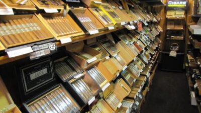 Cliff’s Smoke Shop (Lincoln, NE)