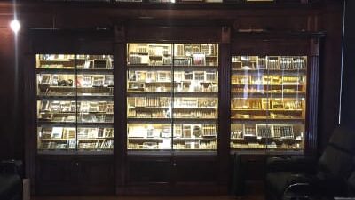 Burns Tobacconist (Chattanooga, TN)