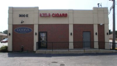 Eight To Eight Tobacco (Villa Park, IL)