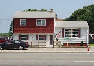 By The Bay Smoke Shop / Cigar Shop (Warwick, RI)